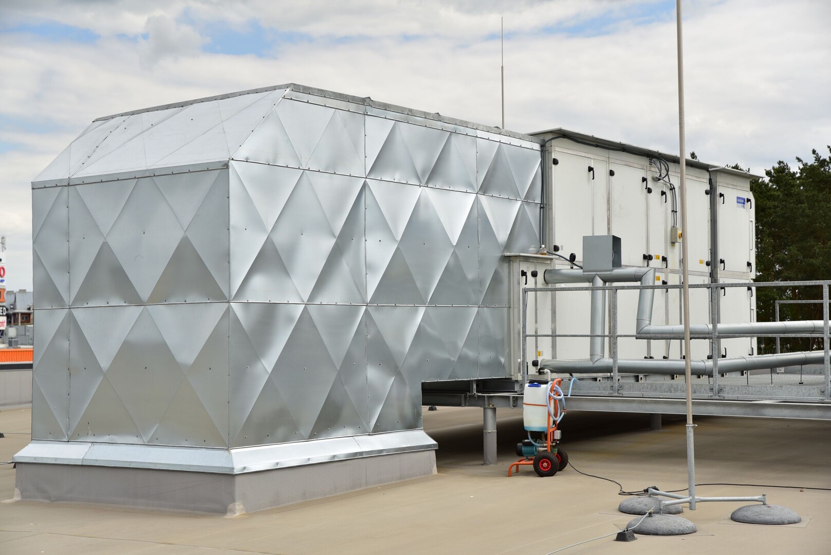 Cntrum_handlowe_Bursztynowa_Park_Komfovent_VENTIA2